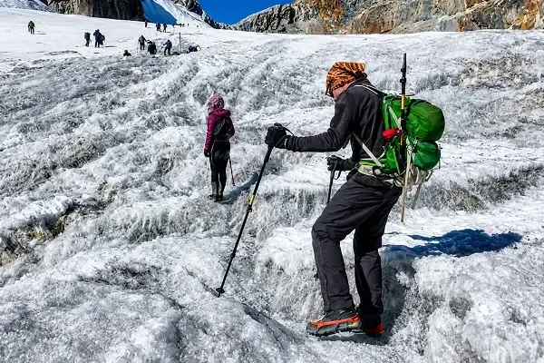 Can Beginners climb Island Peak?