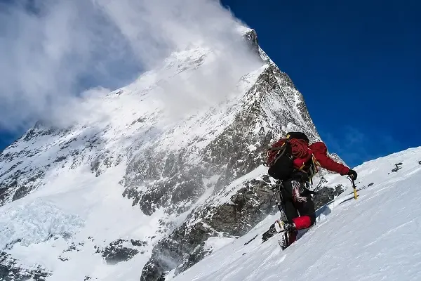 Rainbow Valley Everest - Death Zone of Mount Everest