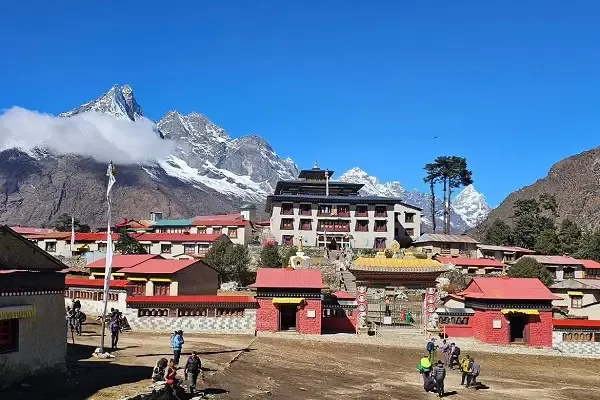 tengboche monastery everest base camp trek