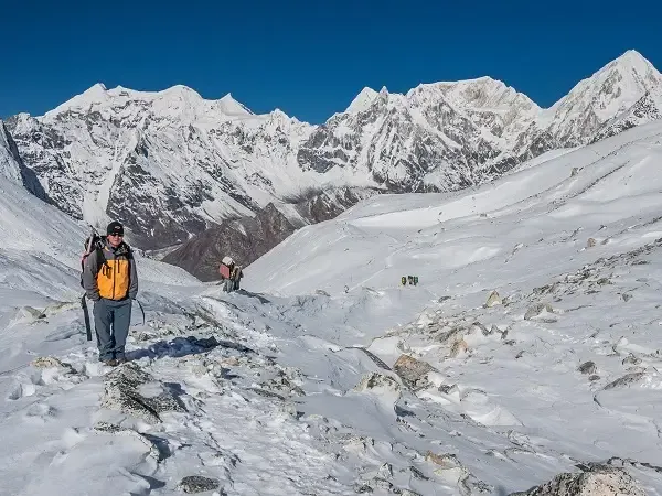 manaslu trekking