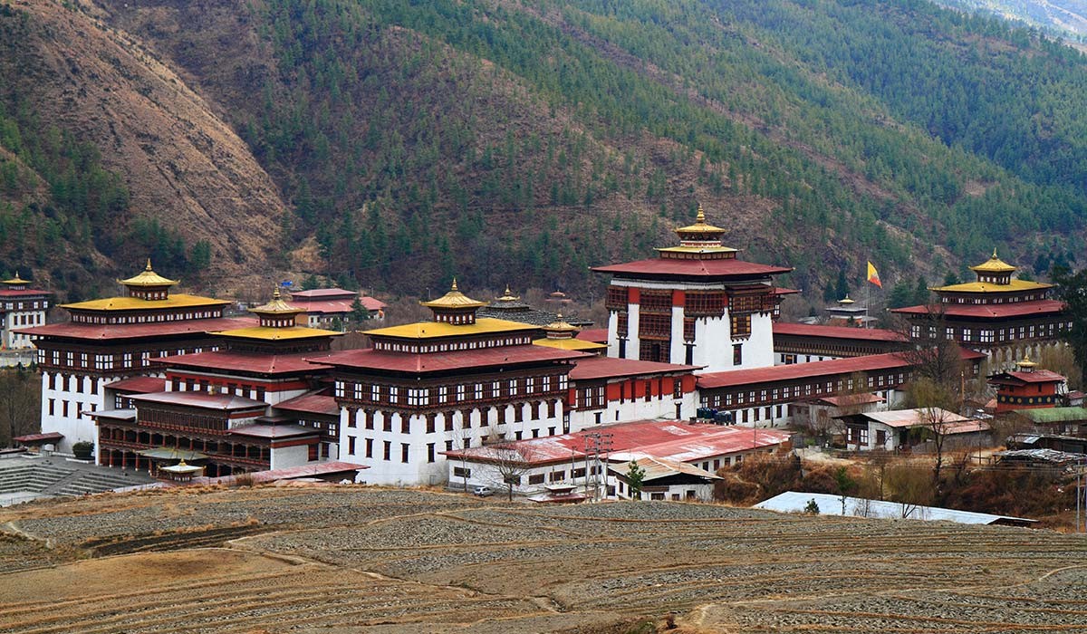 tashichho dzong in thimphu