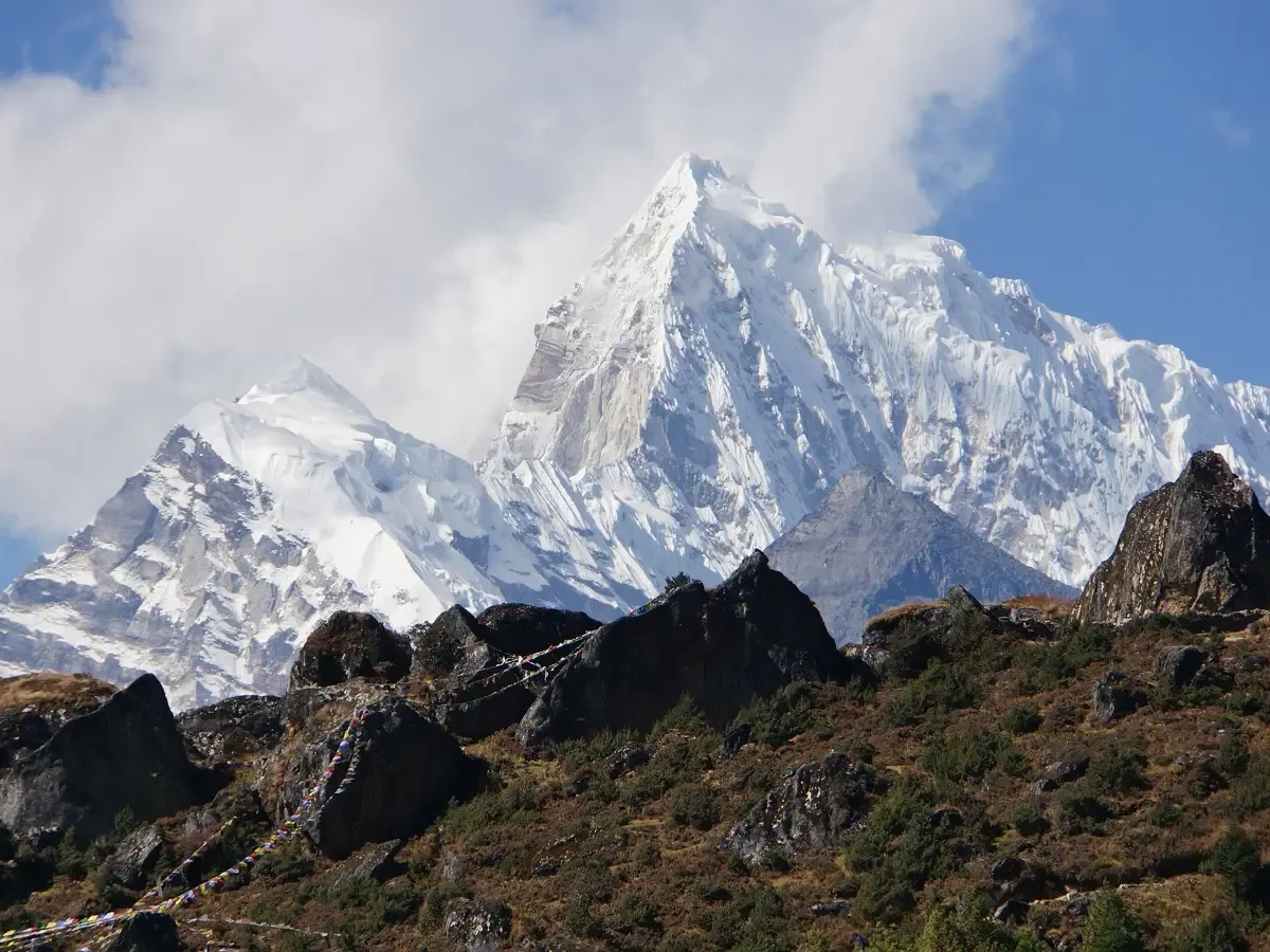 ama dablam view on everest base camp toute
