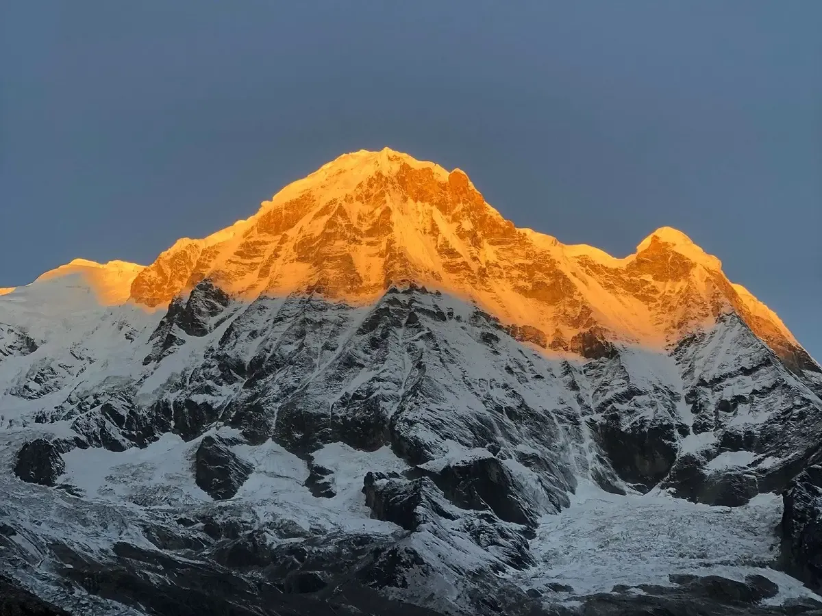 annapurna south sunrise from abc