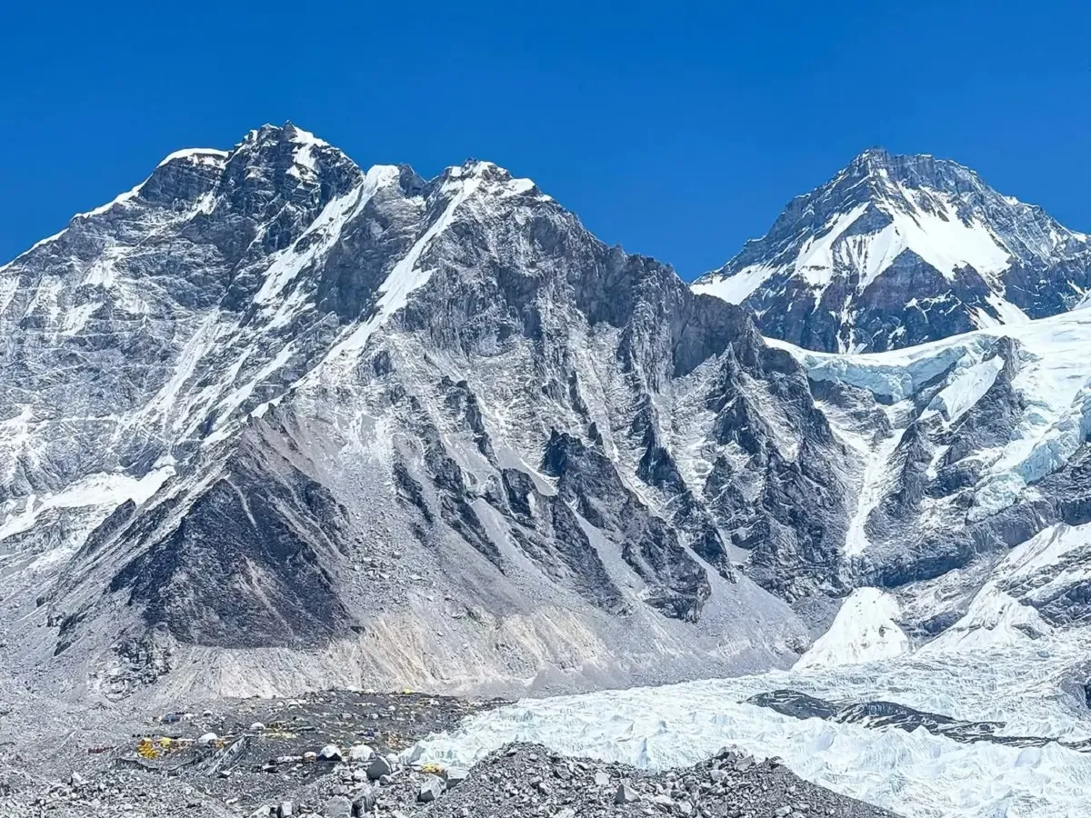 khumbu glacier and everest base camp