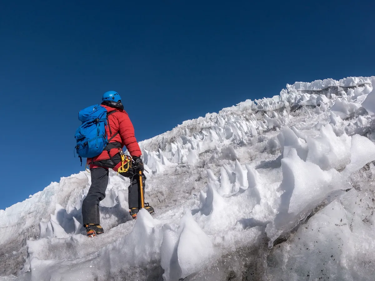 lobuche east glacier ascent