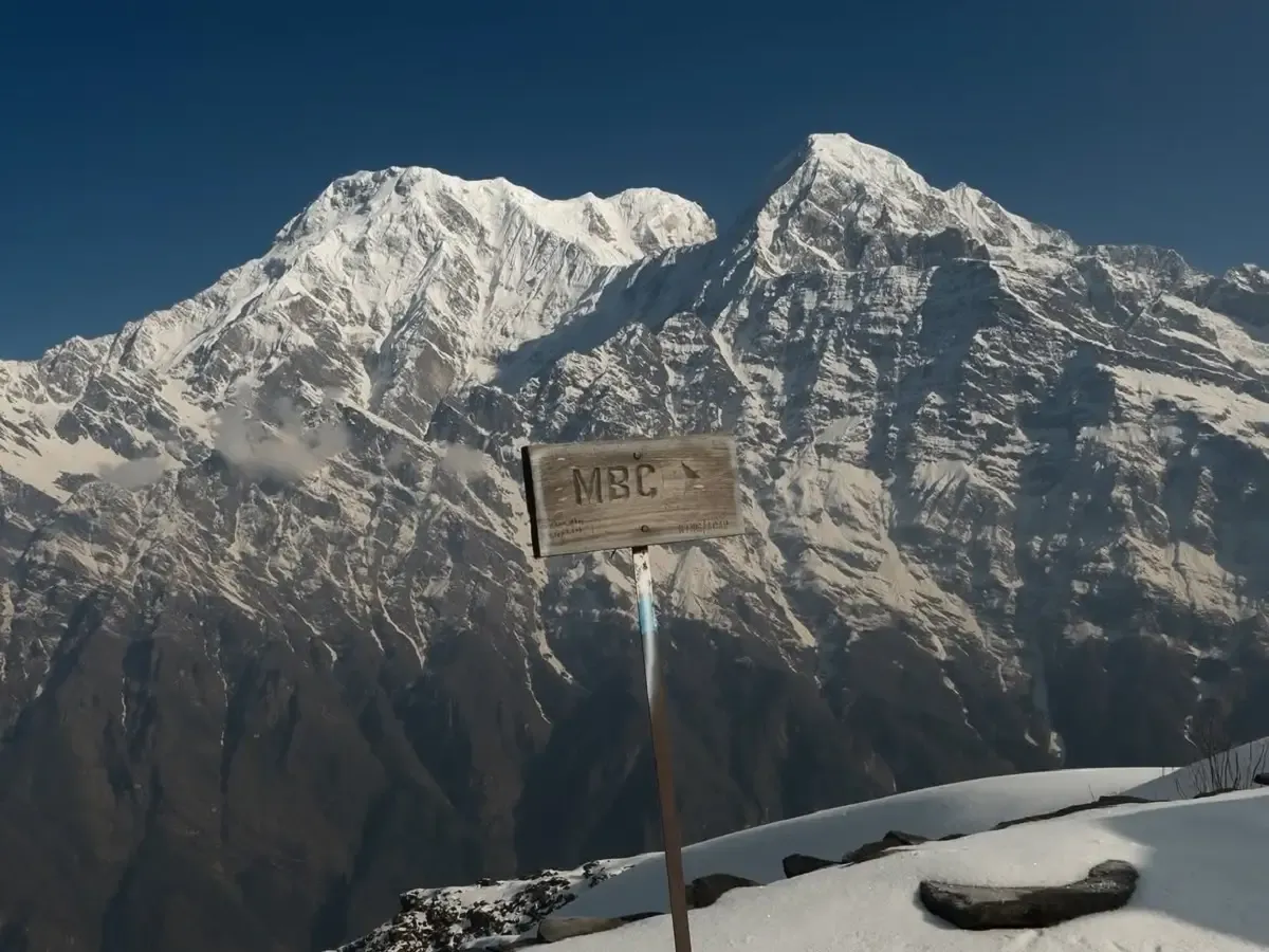 mardi himal base camp in winter season