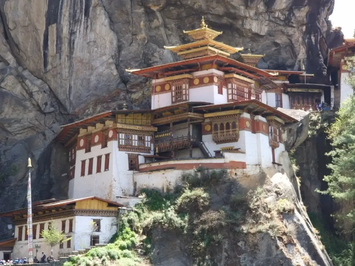 tigers nest monastery in bhutan