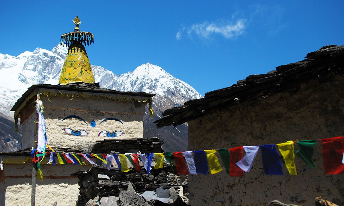 Manaslu circuit trek in nepal