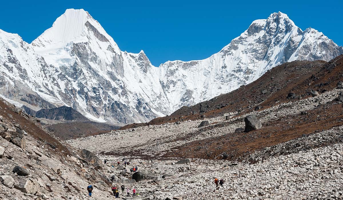 Everest Panorama Trekking in Nepal in December