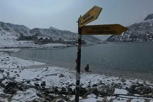 10 days renjo la pass trek