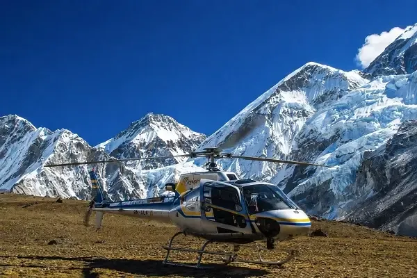 everest base camp trek with helicopter return
