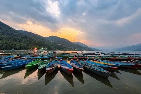 kathmandu pokhara chitwan tour